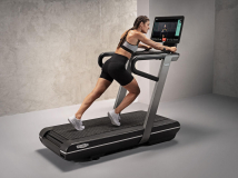 Беговая дорожка TECHNOGYM Run HIIT